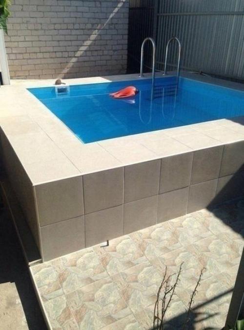 Да, стометровку не проплывёшь, но окунуться в жаркий денёк вполне. 04