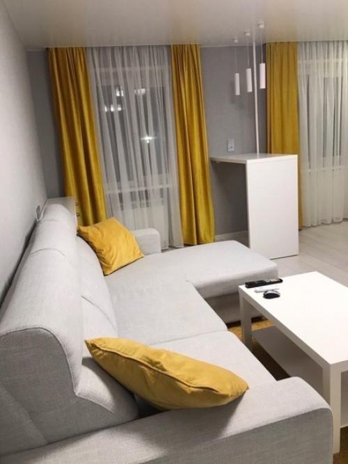 Немного ярких акцентов и квартира совершенно по-другому смотрится. 04