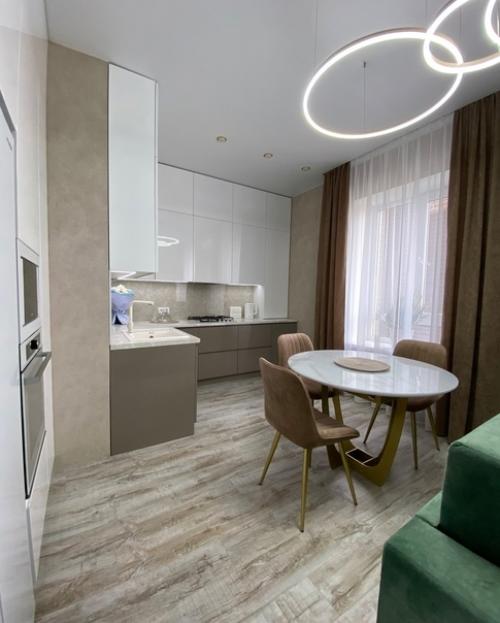 Кухня - гостиная после капитального ремонта. 05