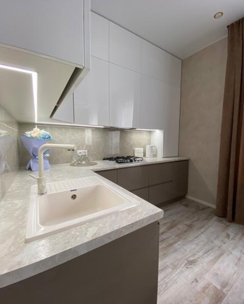 Кухня - гостиная после капитального ремонта. 08