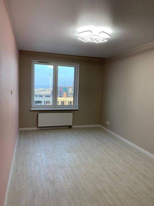 Двухкомнатная квартира 70 м 2 ремонт закончен, осталось мебель и двери поставить. 05