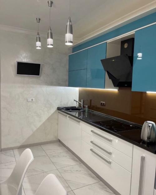 Свеженький ремонт кухни. 01