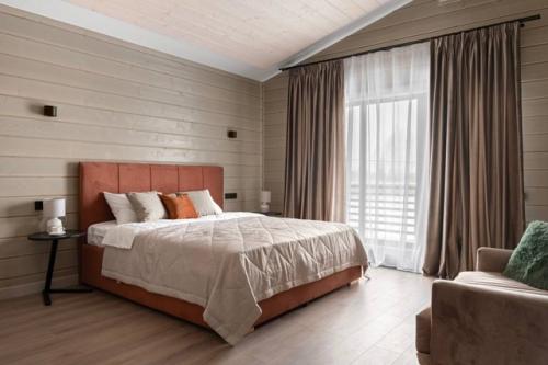 В этом доме царит гармония с окружающим Миром. 06