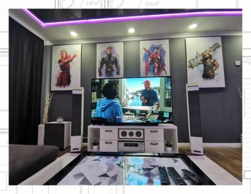 Став холостяком, 32-летний мужчина решил пожить в свое удовольствие, которое предполагало спокойное ведение бизнеса и путешествия. 01