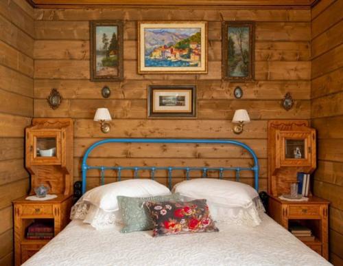 Атмосферный гостевой дом в духе русской усадьбы - место, где прошлое бережно переплетается с настоящим. 05