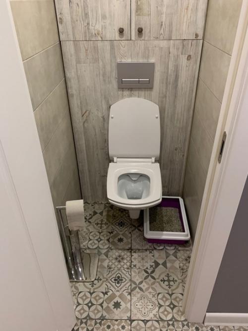 Квартира небольшая, но зато своя и после ремонта. 09