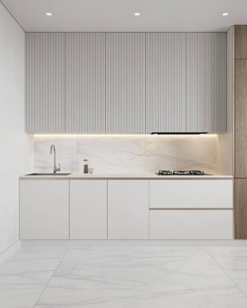 Светлый минималистичный интерьер прихожей и кухни. 03