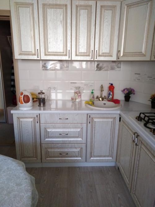 Мы делаем на кухне ремонт, в классич. 05