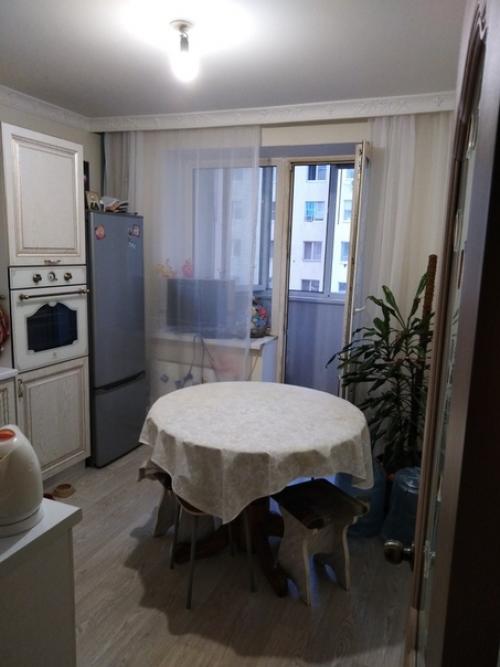 Мы делаем на кухне ремонт, в классич. 01