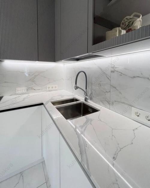 Кухня сразу после монтажа. 03