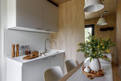 Это не просто парная - это стильный модульный домик, в котором всё продумано до мелочей: 03