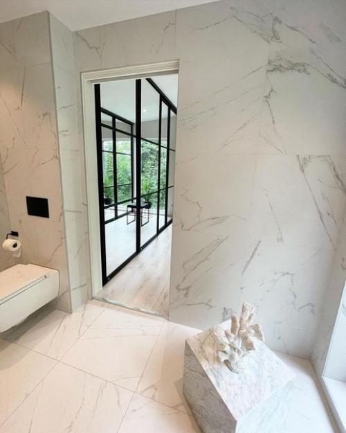 Это просто какой-то невероятный загородный дом. 07