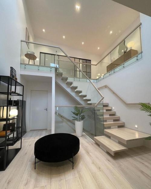 Это просто какой-то невероятный загородный дом. 01