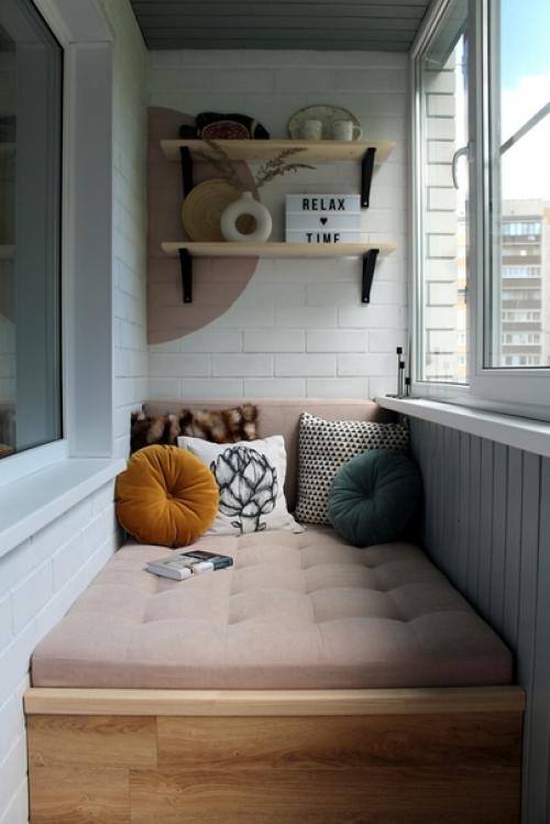 Лоджия для отдыха. 01