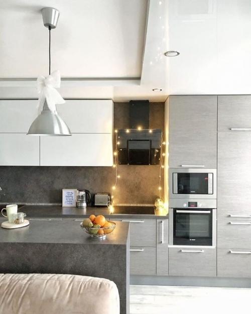 В прошлом году закончили капитальный ремонт. 02