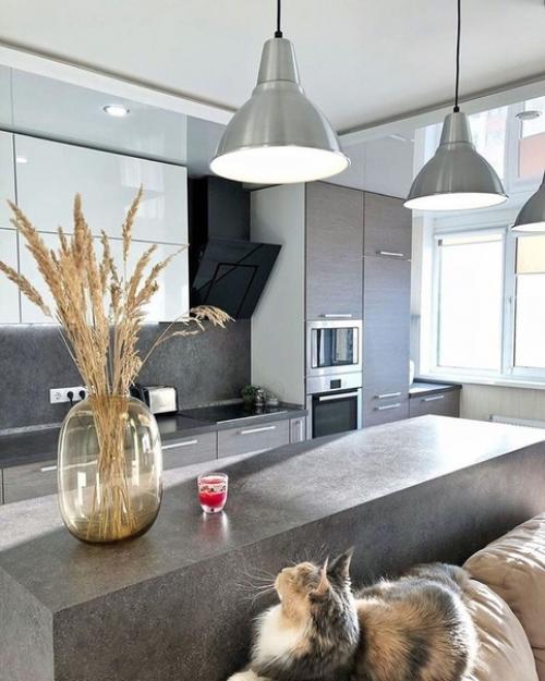 В прошлом году закончили капитальный ремонт. 08