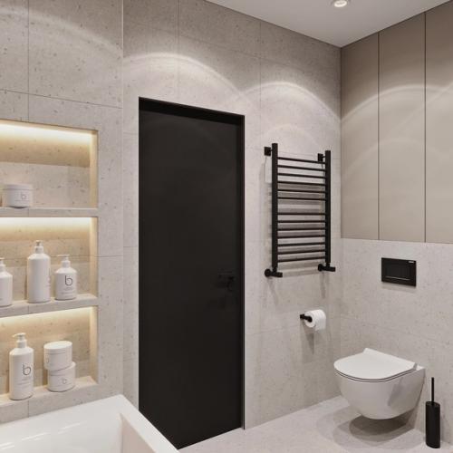 Спокойная ванная комната с синими вставками. 02