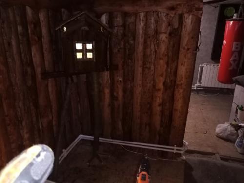 Наконец то руки до цокольного этажа дошли. 09