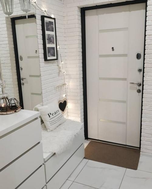 Весь ремонт в квартире делали своими руками. 06