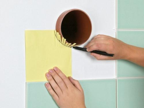 Как уложить плитку вокруг препятствий. 08