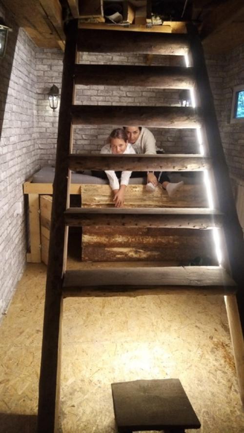 Наконец то руки до цокольного этажа дошли. 07