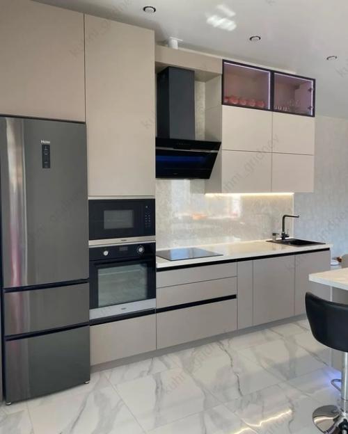 Теперь можно показать нашу кухню. 02