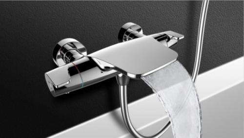 Внимание!  Только в том случае, если вы прямо сейчас делаете ремонт ванной комнаты, обратите внимание на каскадный смеситель. 02