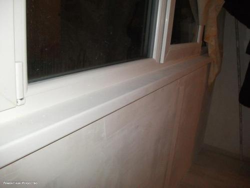 Как установить подоконник на балконе. 07