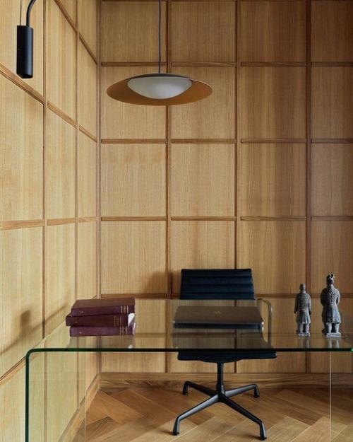 Интерьер без дизайнерских клише и трендовых цветов, сочетает элементы разных эпох. 09