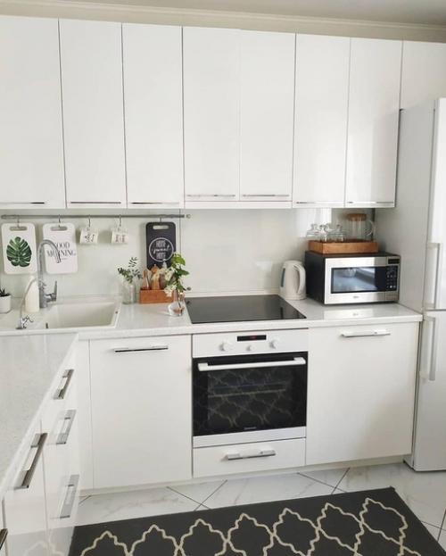 Весь ремонт в квартире делали своими руками. 09