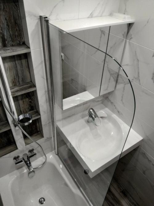 Из маленькой ванны в панельном доме максимум выжал. 07