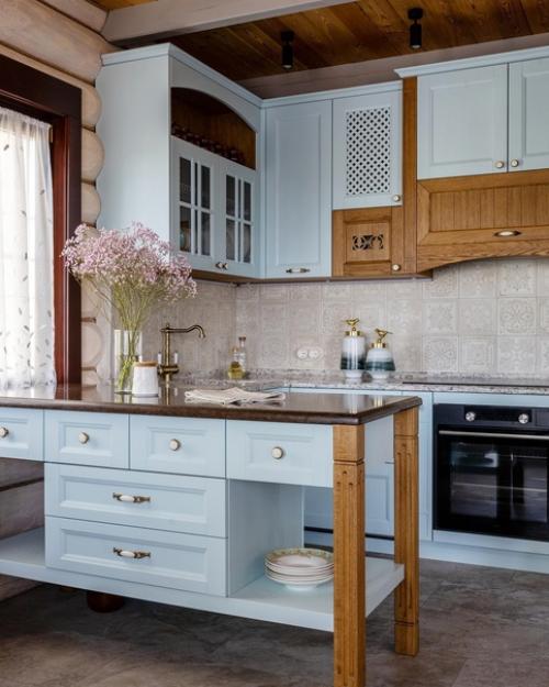 Светлый интерьер с французским шармом. 07