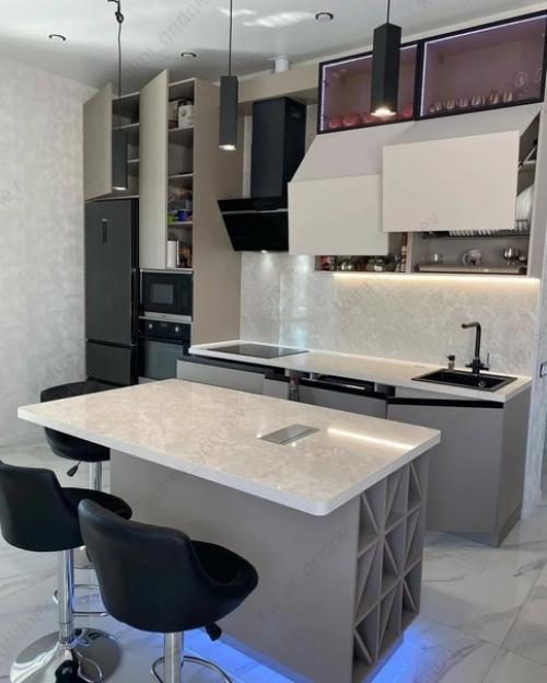 Теперь можно показать нашу кухню. 01