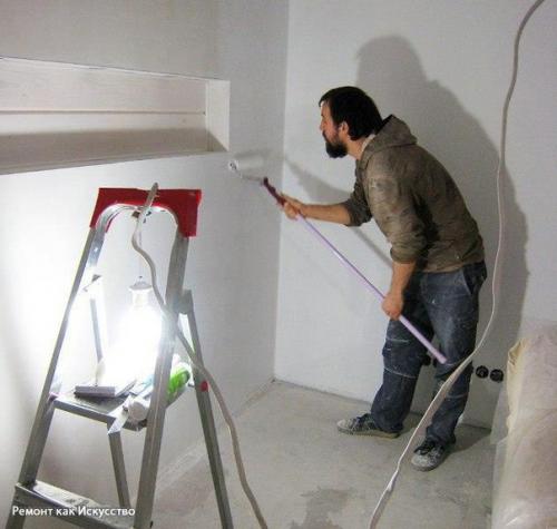 Мы красим стены и потолок. 06