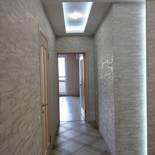 Прихожая и коридор после капитального ремонта. 08