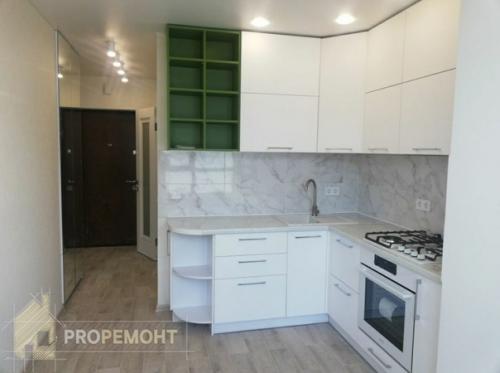 Хотели добавить необычные акценты в дизайн нашей квартиры, площадью 40 кв. 01