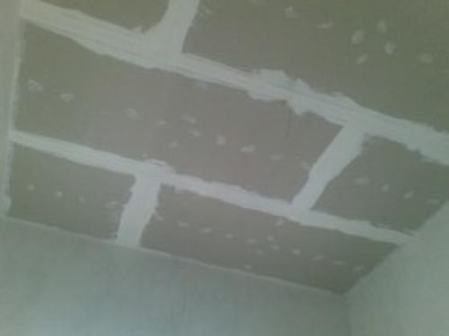 Одноуровневый потолок из гипсокартона своими руками. 04