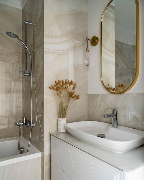 Стильный и гармоничный интерьер однокомнатной квартиры с яркими насыщенными акцентами. 06