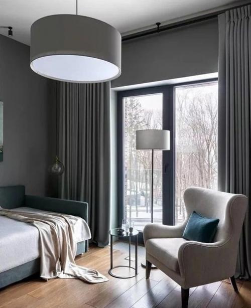 Как же удачно вписались в интерьер занавеси с растительным рисунком!  Сразу задают тон всей кухне. 04