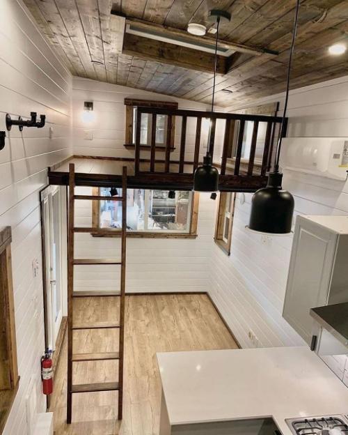 Один из лучших вариантов небольшого загородного дома. 01