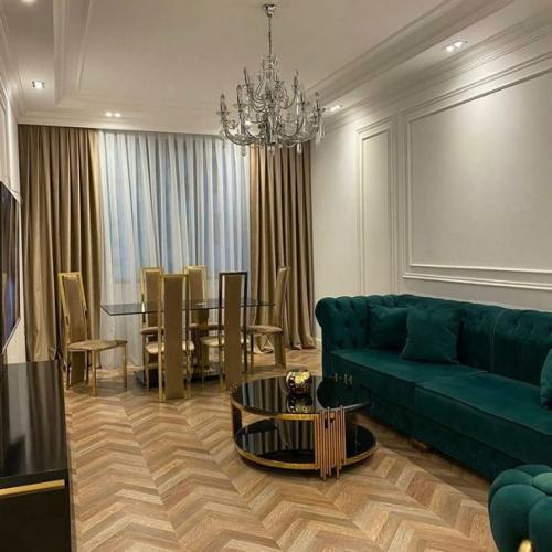 Почти 100 кв. 08