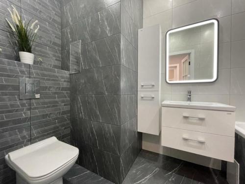 Наконец - то можно похвастаться нашей двушкой. 07