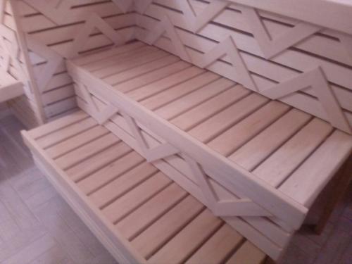 Делал внутреннюю отделку в баньке. 08