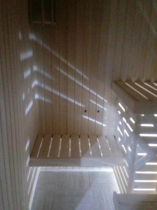 Делал внутреннюю отделку в баньке. 02