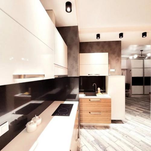 40 кв.  м после капитального ремонта под дальнейшую сдачу в аренду. 02