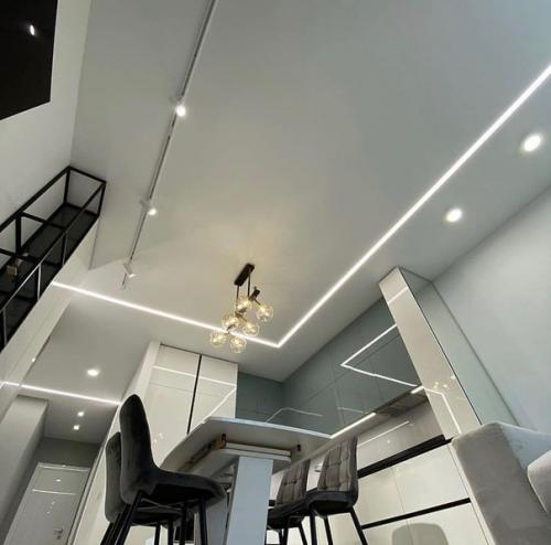 А это наша кухня - гостиная после капитального ремонта. 08