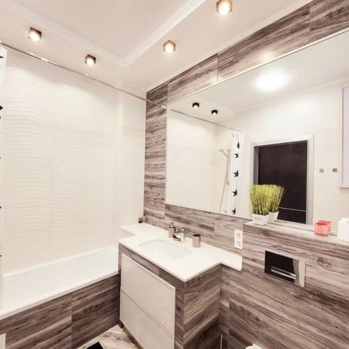 40 кв.  м после капитального ремонта под дальнейшую сдачу в аренду. 09