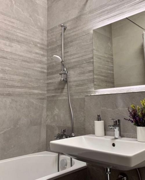 Сделали капитальный ремонт в квартире под сдачу. 09