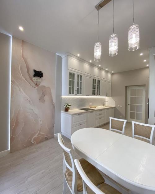 Мы начнем с многофункциональной кухни и большой гостиной. 01