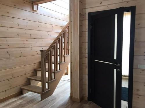 3 акончили стpоительство и отделку дома из клееного бpуса. 03